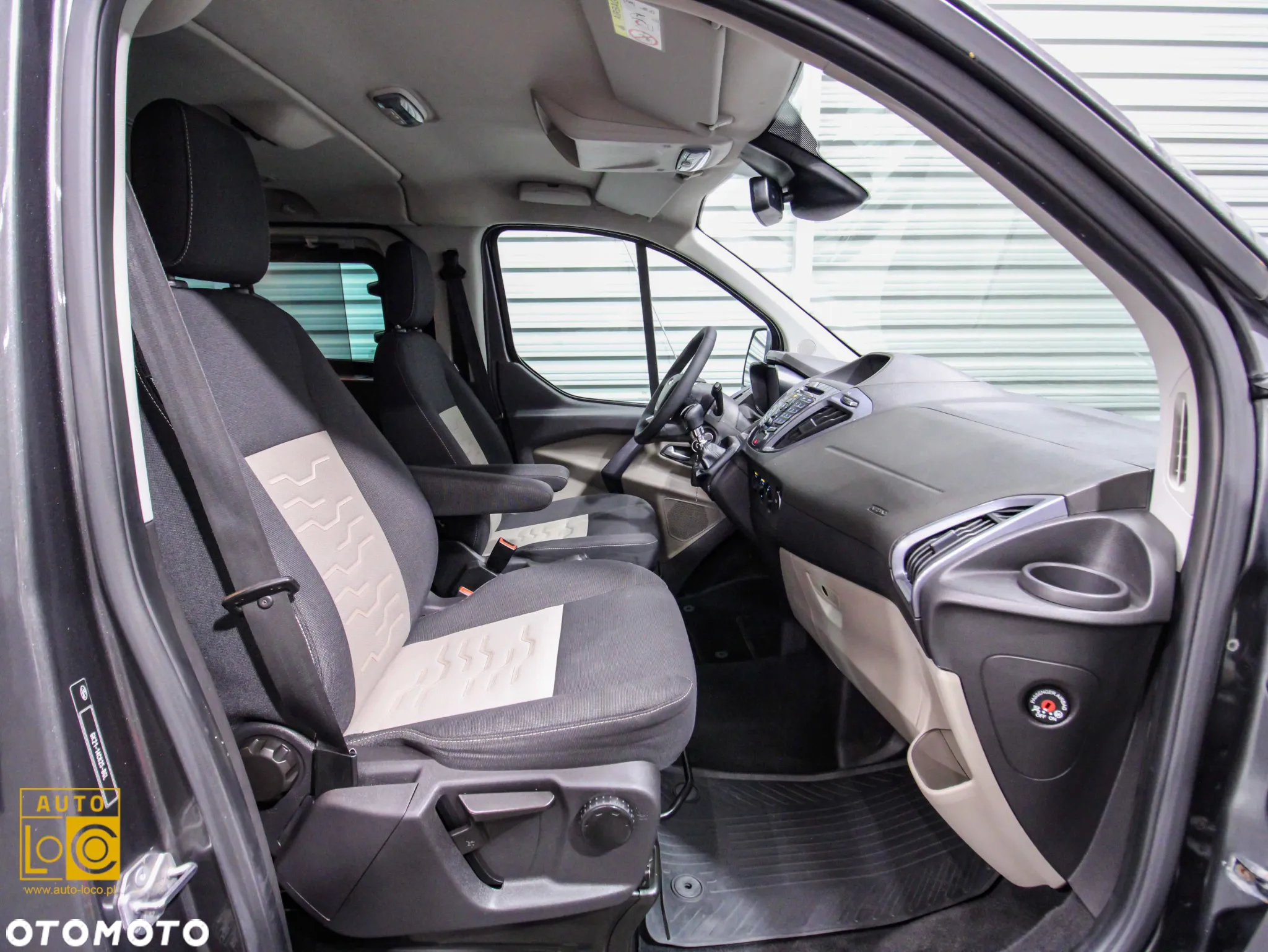 Ford Tourneo Custom 2.0 TDCi L2 Titanium - 12