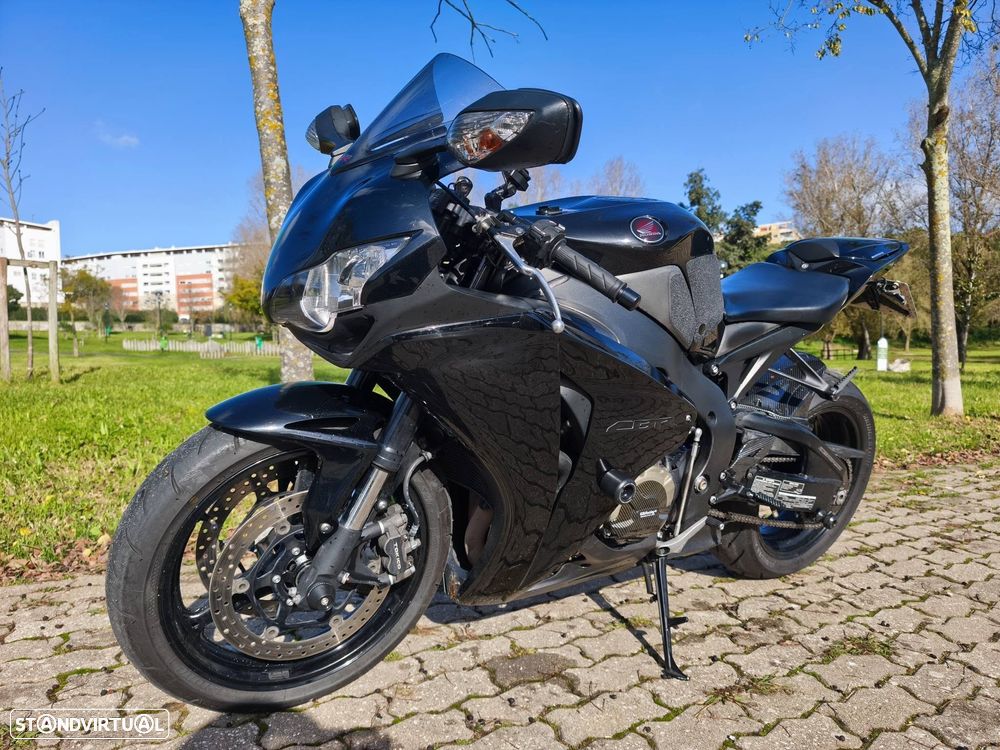 Honda CBR  1000 RR Fireblade