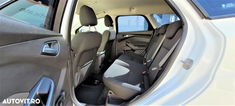 Ford Focus 1.0 EcoBoost Start Stop Trend - 12