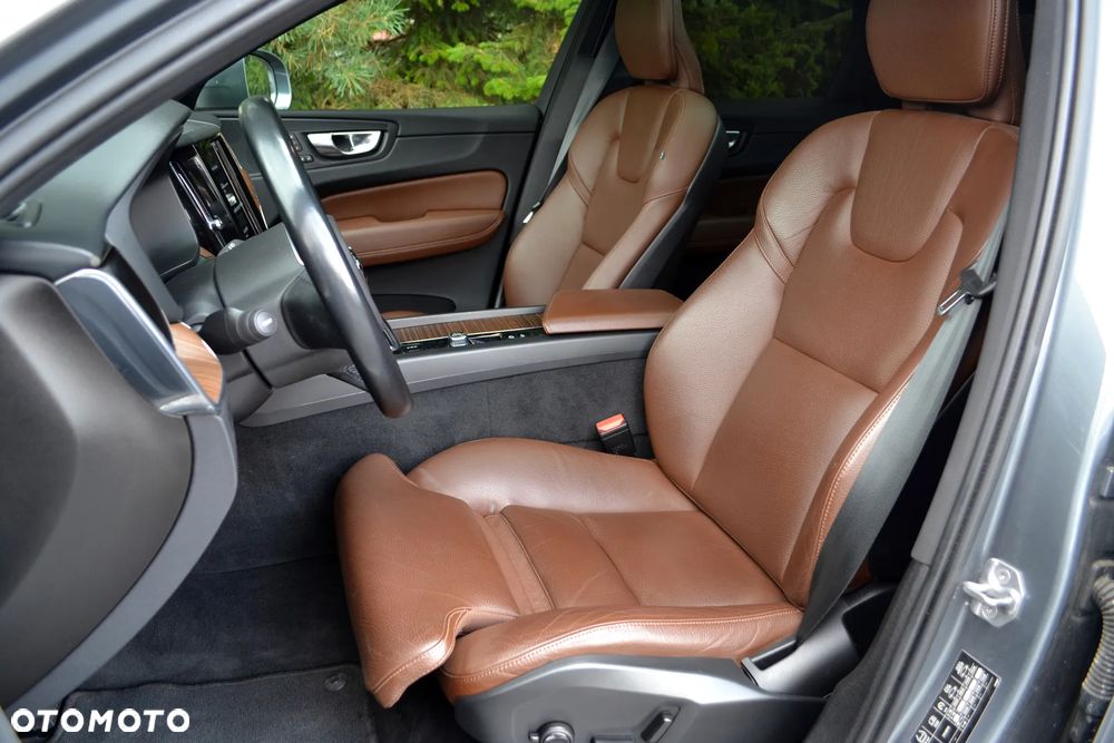 Volvo XC 60 - 19