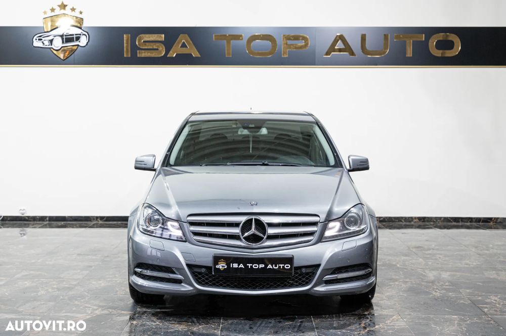 Mercedes-Benz C 250 (BlueTEC) d 4Matic 7G-TRONIC AMG Line - 2