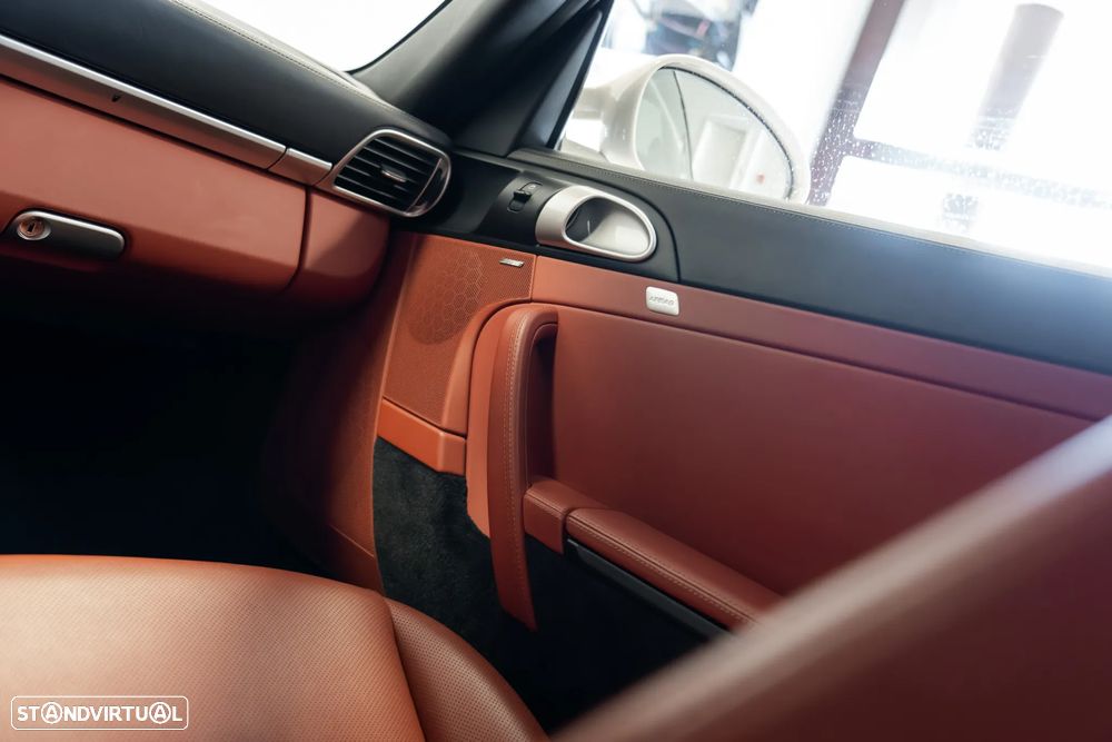 Porsche 911 (997) Carrera 4 S PDK - 23