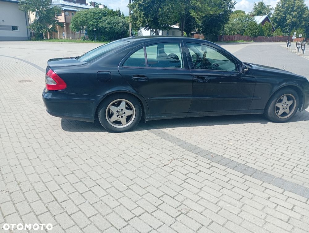 Mercedes-Benz Klasa E - 6