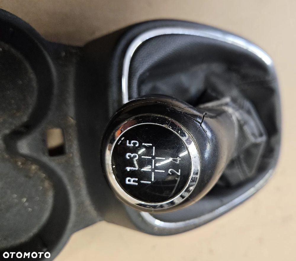 Opel Corsa D gałka mieszek zmiany biegów - 3