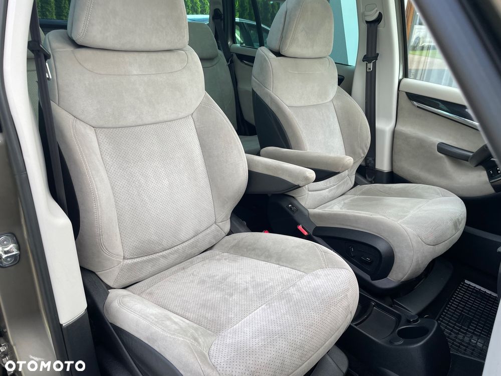 Citroën C4 Grand Picasso - 31
