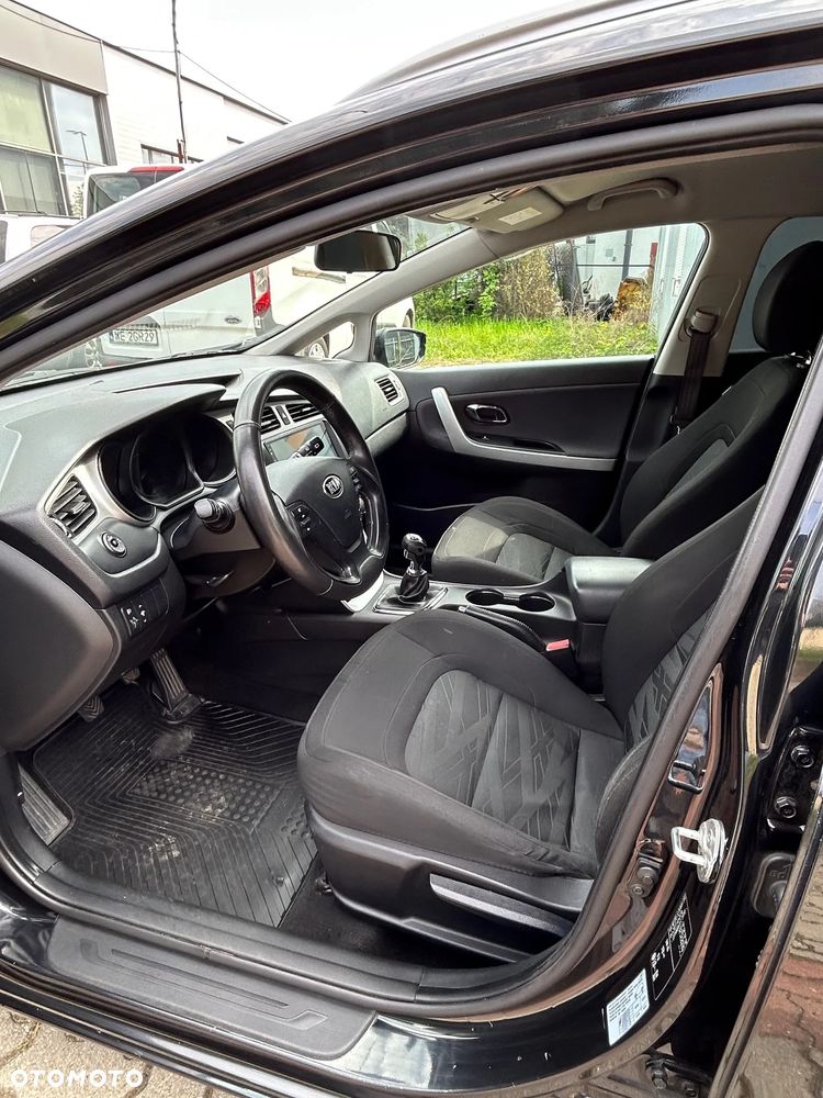 Kia Ceed Cee'd 1.6 CRDi M - 14