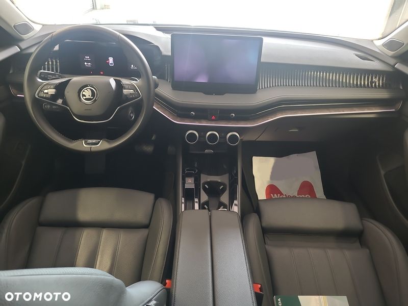 Skoda Superb 2.0 TDI SCR 4x4 L&K DSG - 8