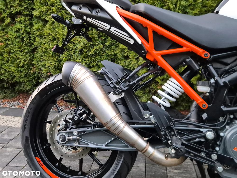 KTM Duke - 13