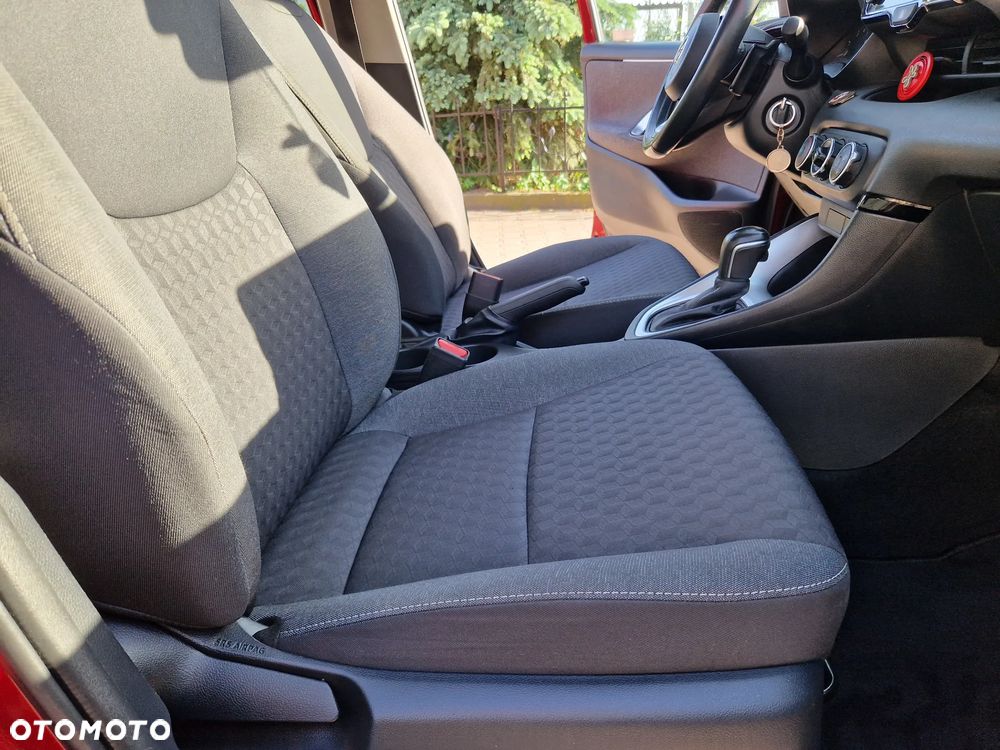 Toyota Yaris ver-1-5-vvt--i-comfort - 25
