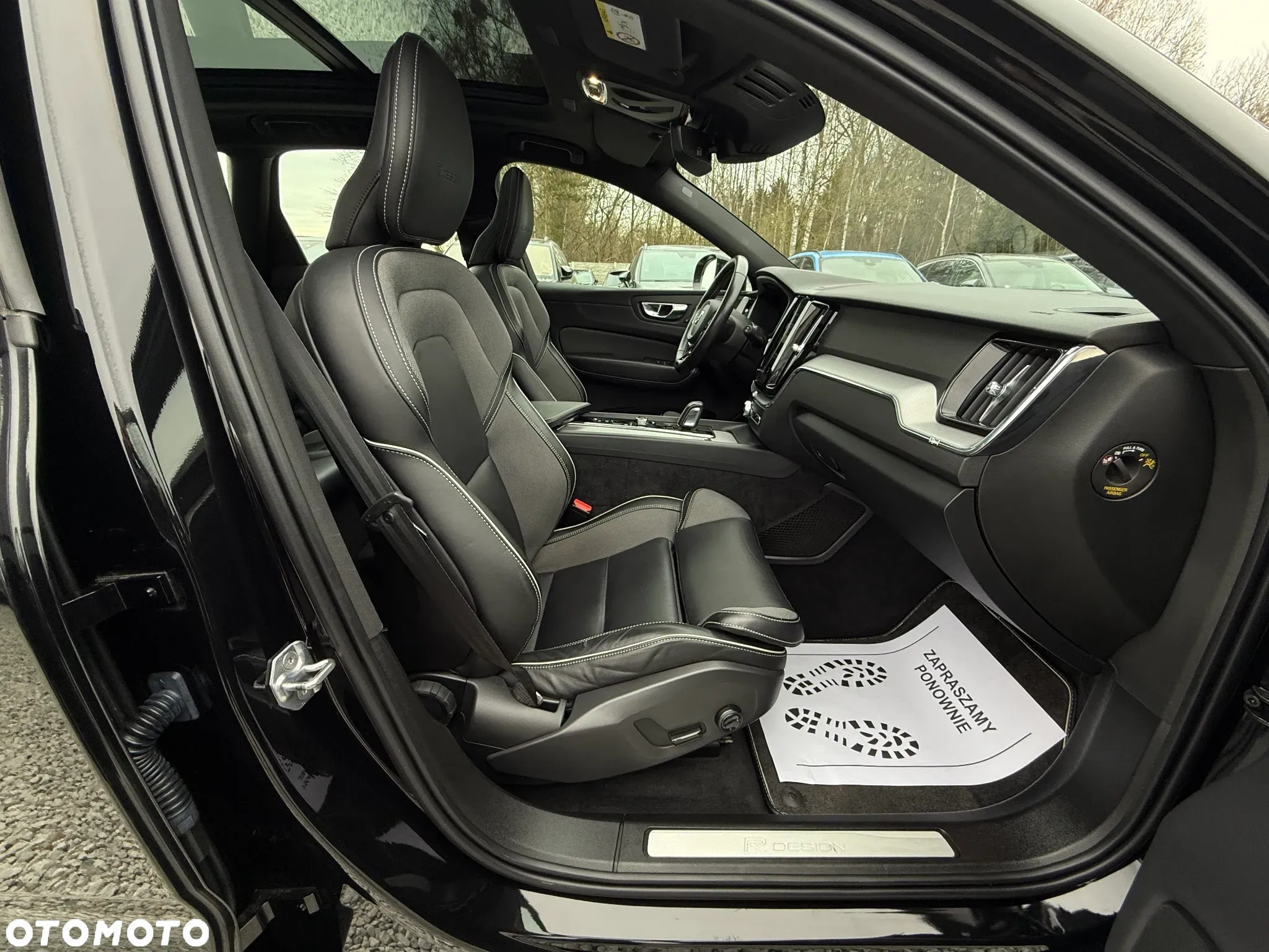 Volvo XC 60 T8 Plug-In Hybrid AWD R-Design - 37
