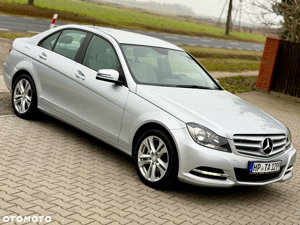 Mercedes-Benz Klasa C 200 T Avantgarde Edition - 5
