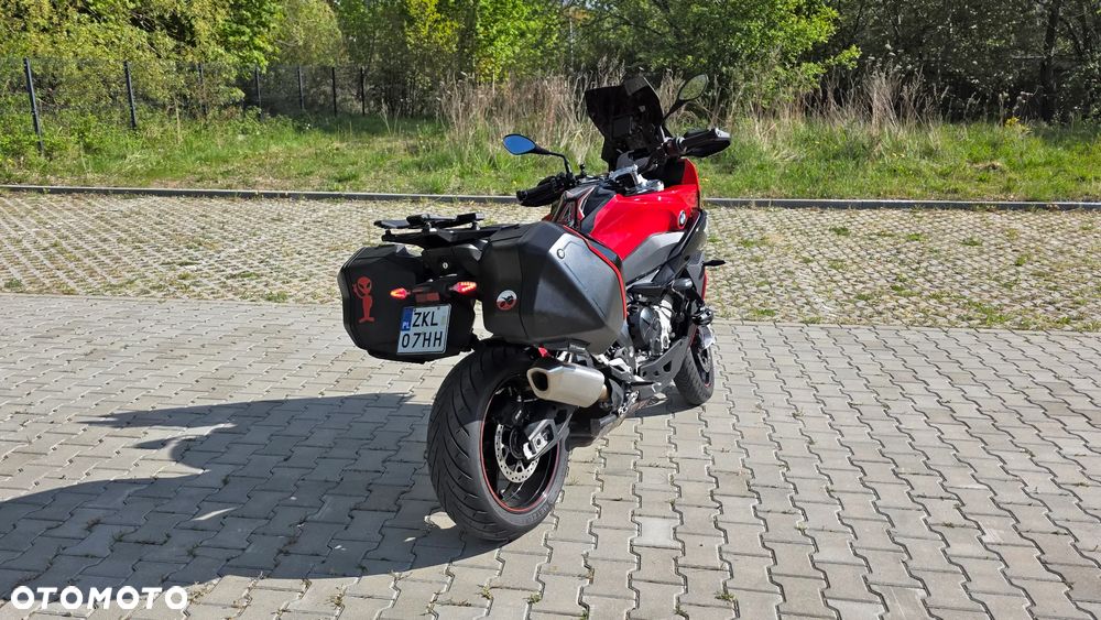 BMW XR - 7