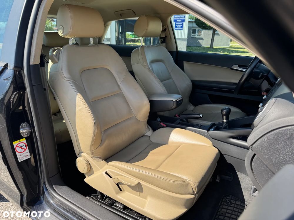 Audi A3 1.6 Ambiente - 21