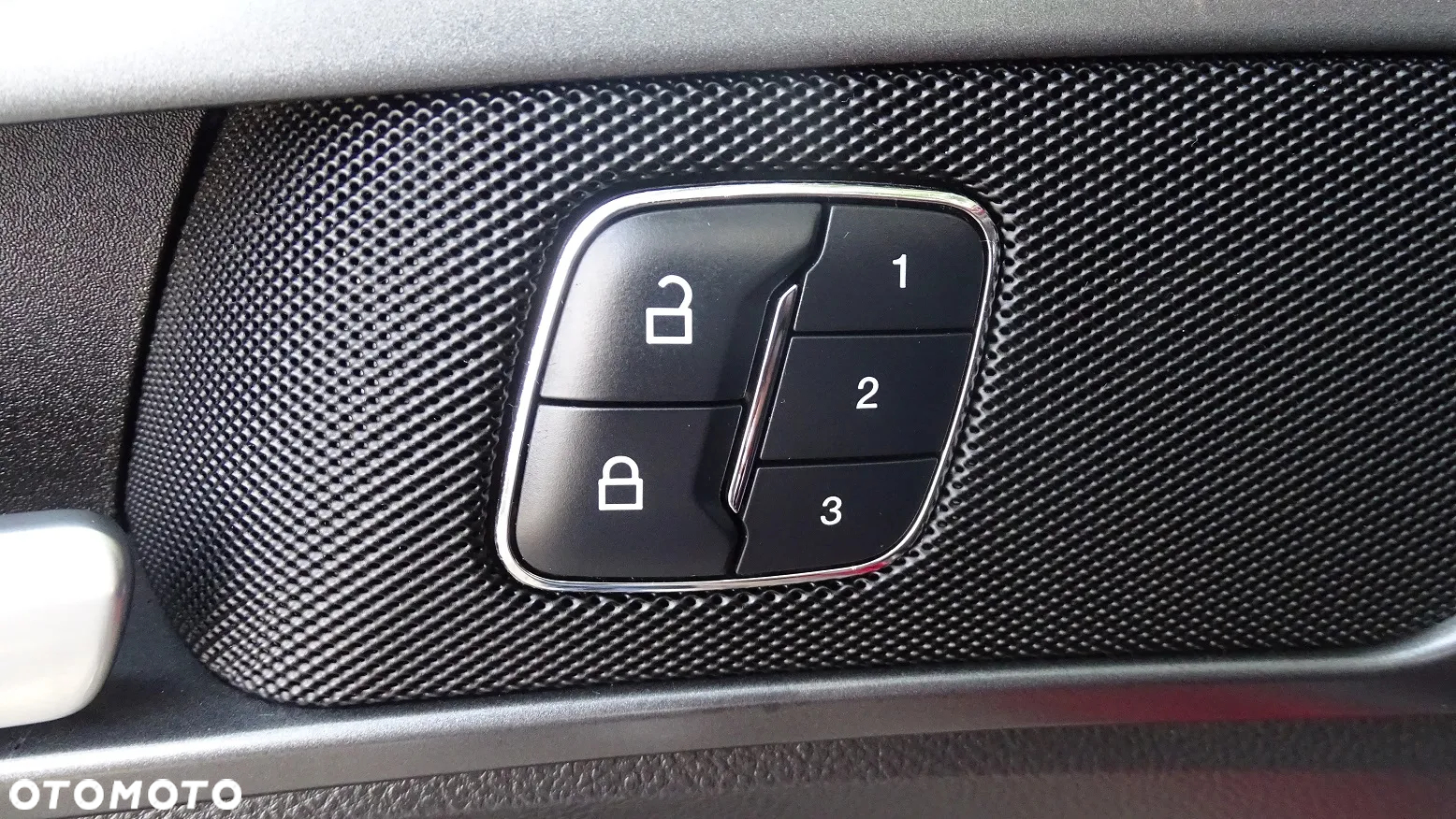 Ford Mondeo Turnier TDCi Bi-Turbo PowerShift-Aut Vignale - 17