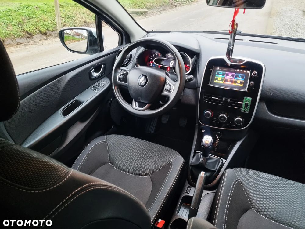 Renault Clio dCi 90 Limited - 8