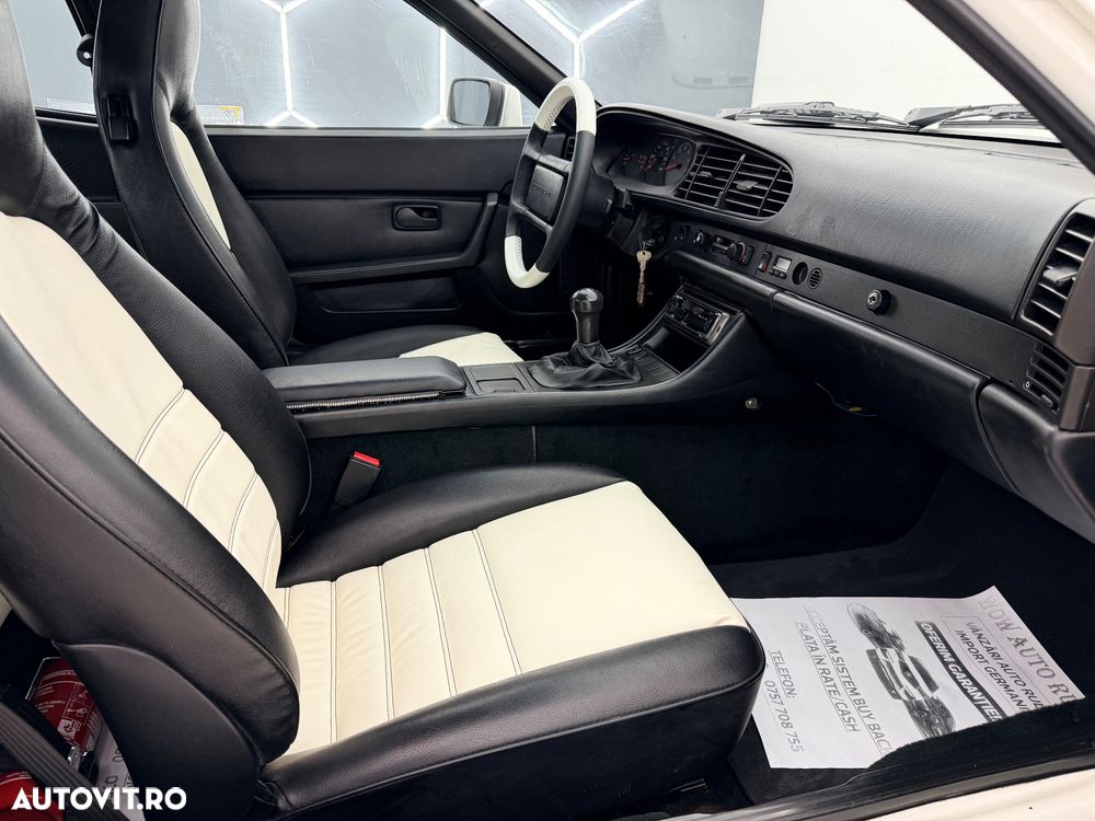 Porsche 944 - 14