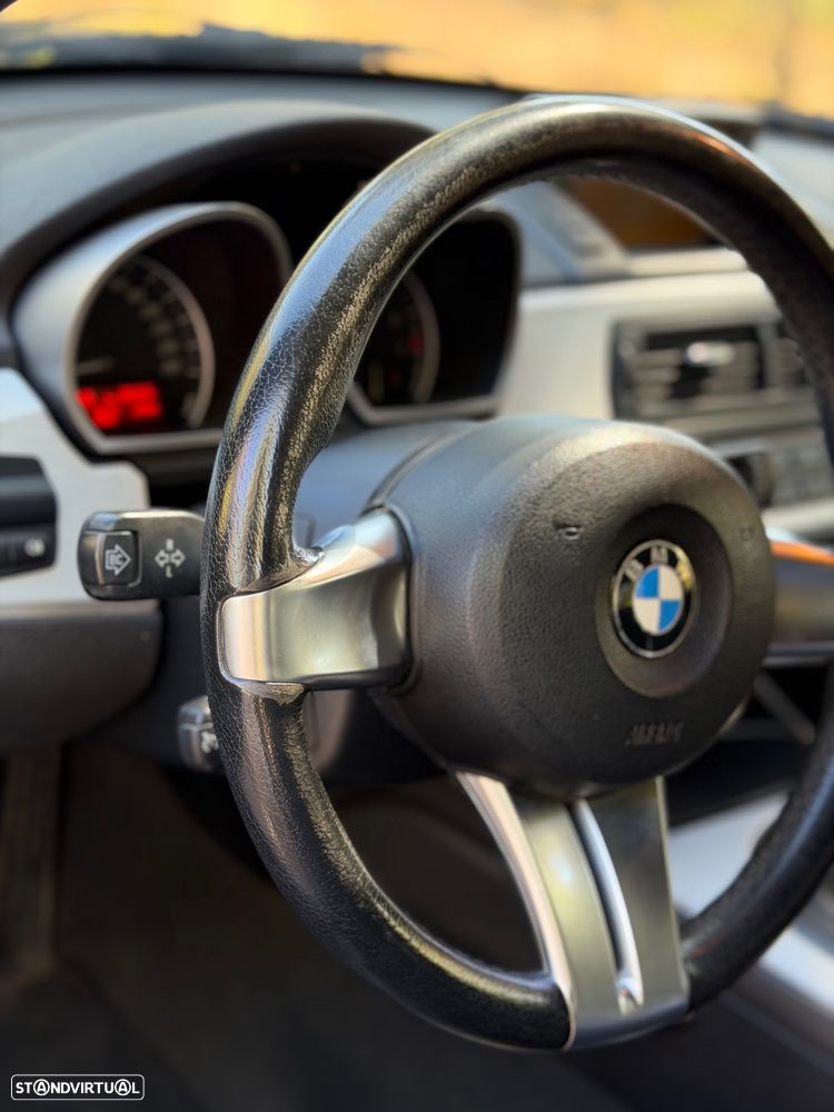 BMW Z4 2.0 - 6