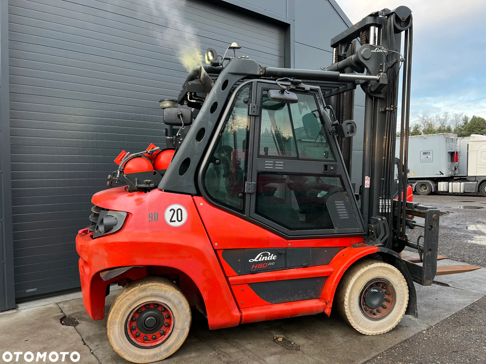 Linde H60-T 396-03 Gaz LPG Kabina Klima Pozycjoner Przesuw boczny - 8