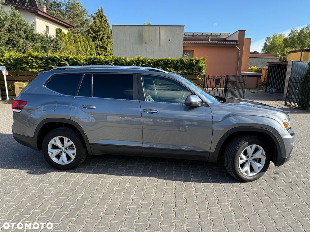Volkswagen Atlas - 4