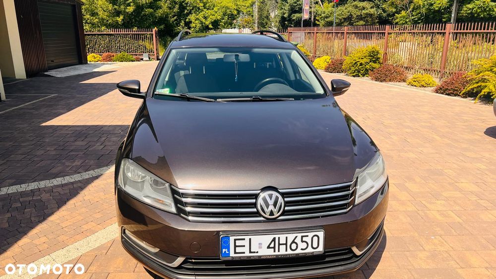Volkswagen Passat 2.0 TDI Comfortline DSG - 8