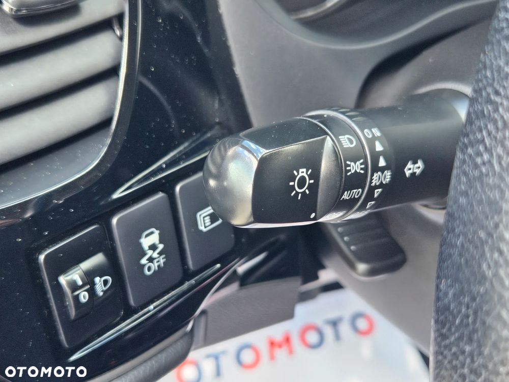 Mitsubishi Outlander 2.0 2WD Diamant - 36