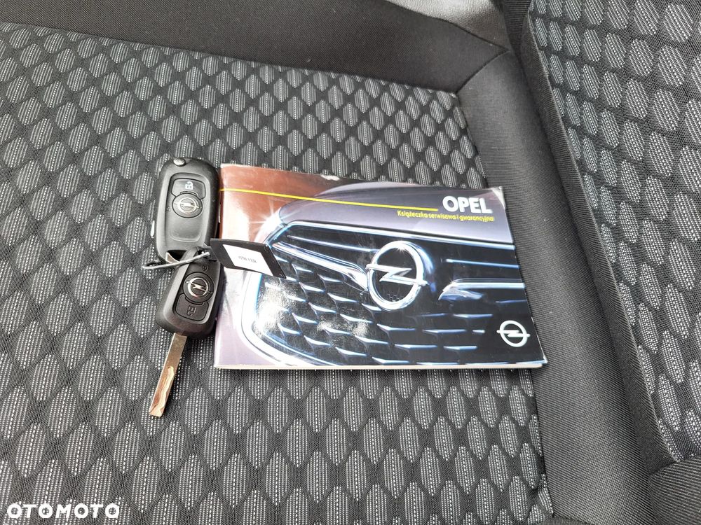 Opel Astra 1.4 T Enjoy - 22