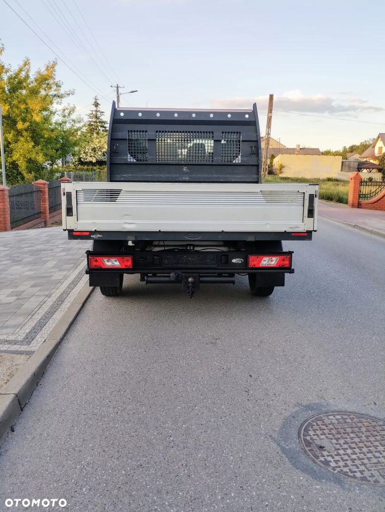 Ford Transit - 15