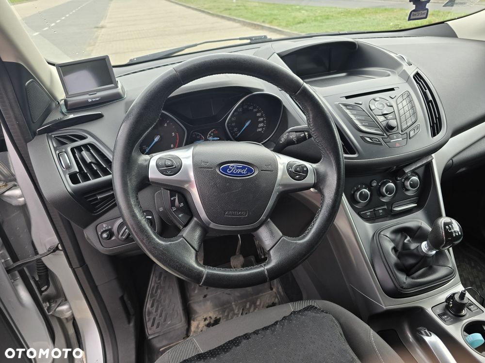 Ford Kuga - 5