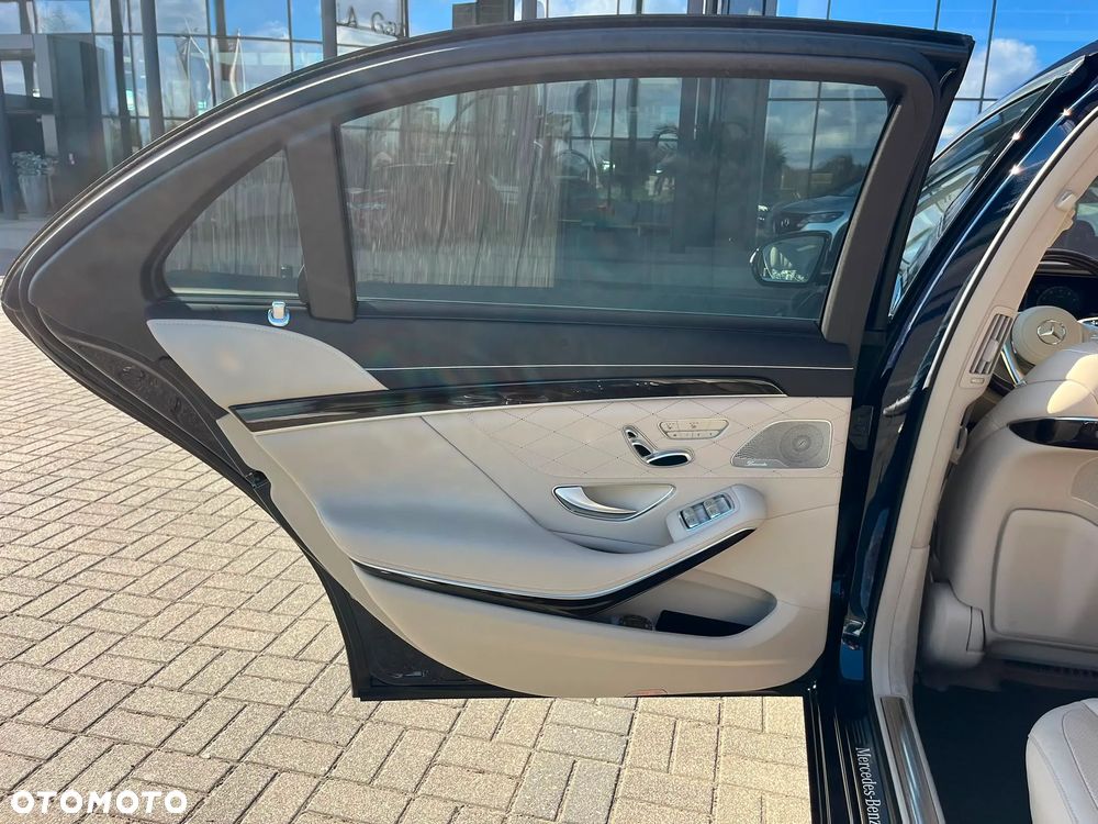 Mercedes-Benz Klasa S 560 L 9G-TRONIC - 30