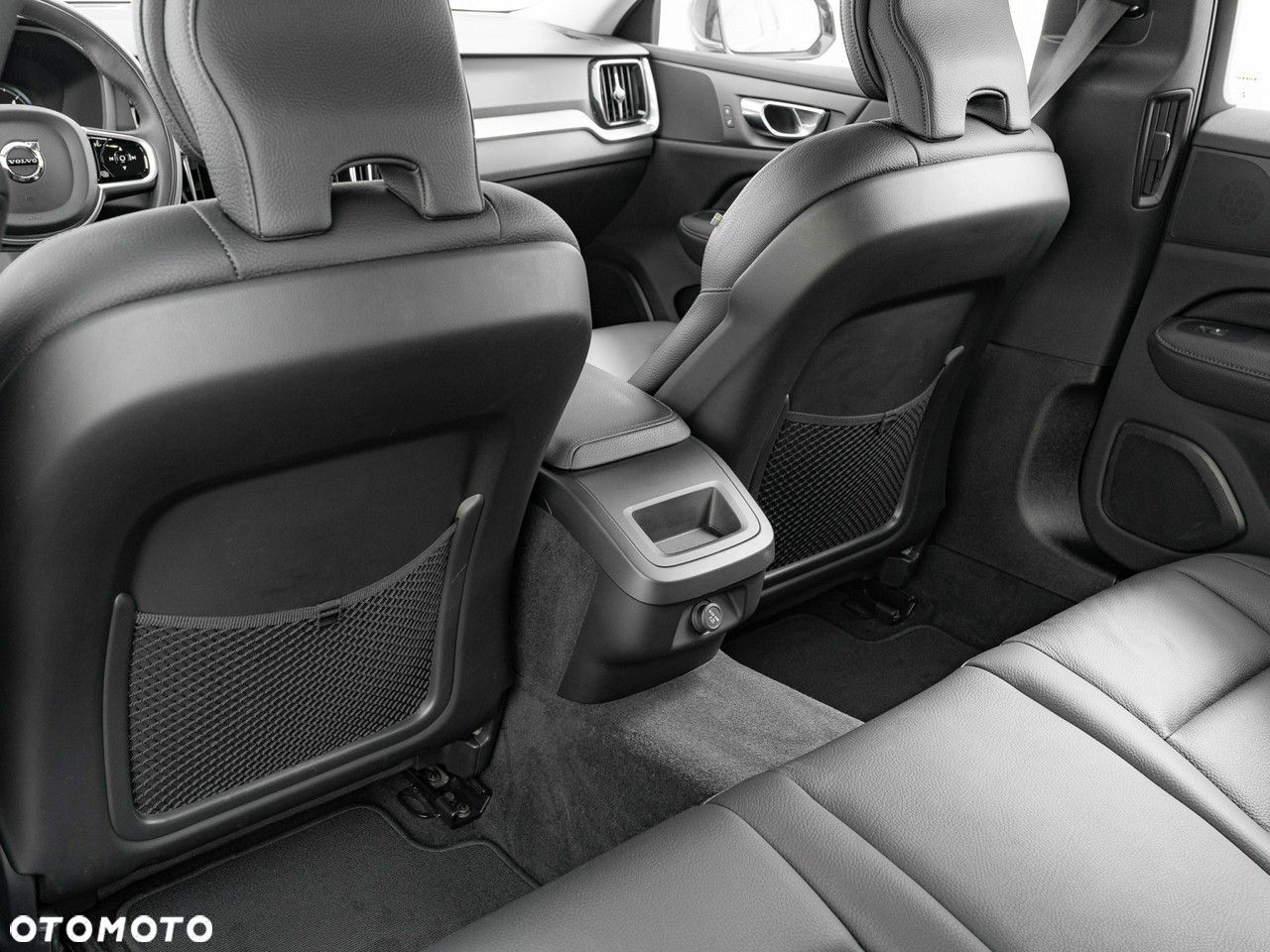 Volvo V60 D4 Inscription - 26
