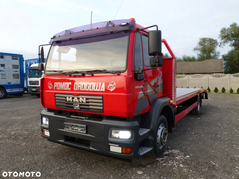 MAN LE 15.220 POMOC DROGOWA / AUTOLAWETA / SPECJALNY / DMC 15 T / ŁAD. 9000 KG / BLOKADA MOSTU - 11