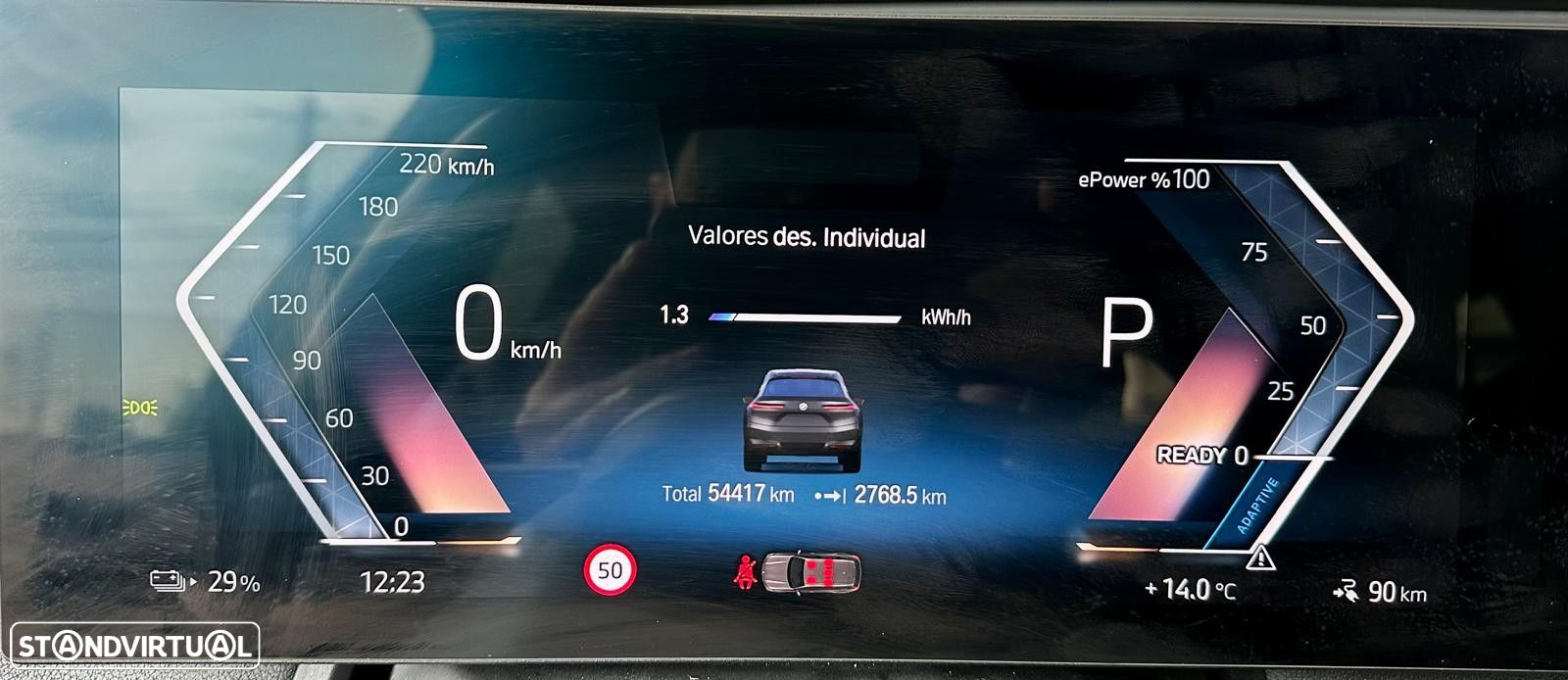 BMW iX xDrive 40 Pack Desportivo - 14