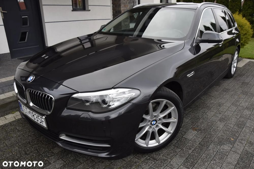BMW Seria 5 520d xDrive - 10
