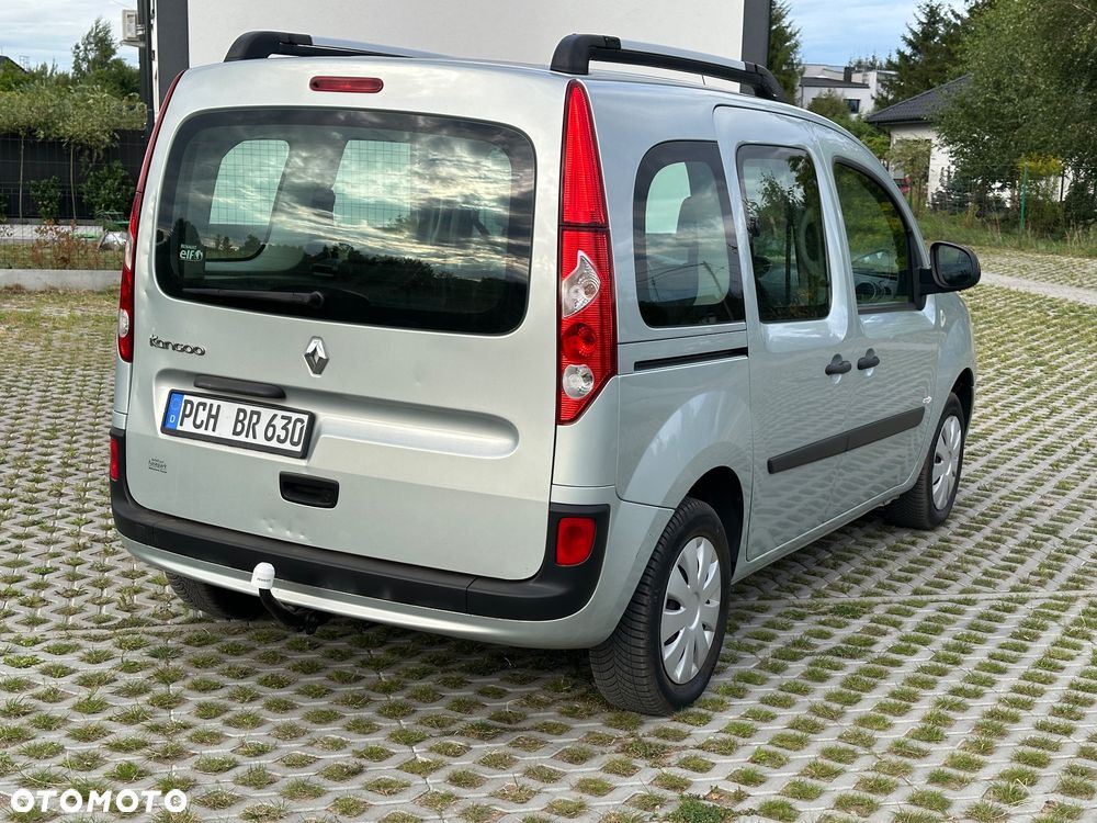 Renault Kangoo 1.6 16V Privilege - 11