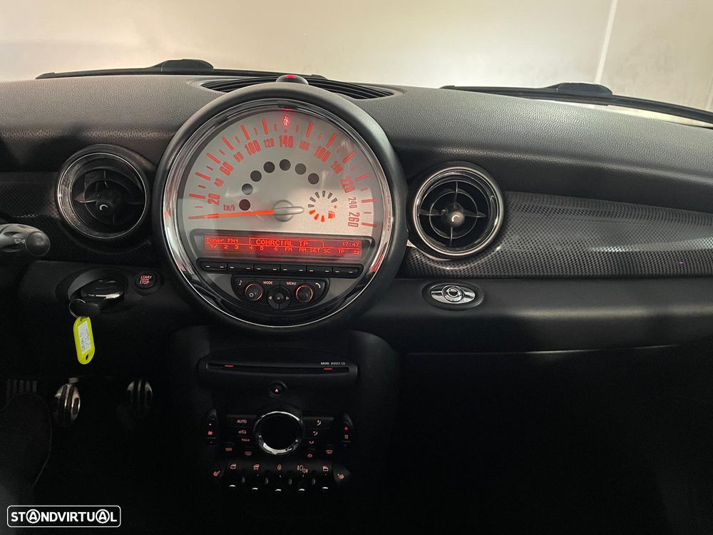 MINI Cabrio Cooper S - 14