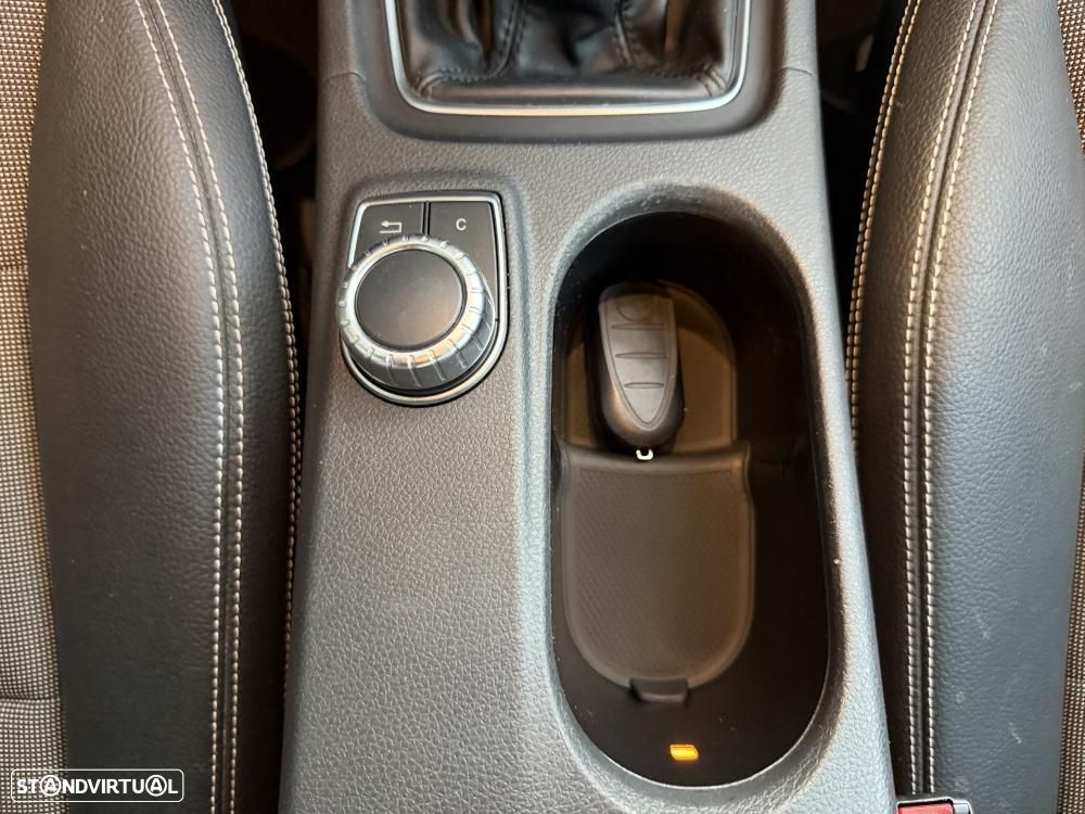 Mercedes-Benz A 180 d BlueEFFICIENCY Edition Style - 26