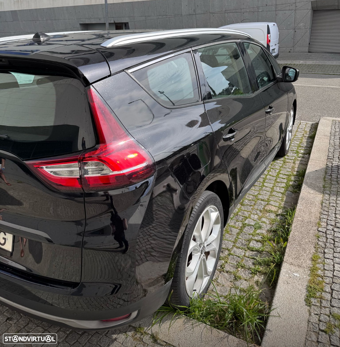 Renault Grand Scénic ENERGY dCi 110 EDC INTENS - 4