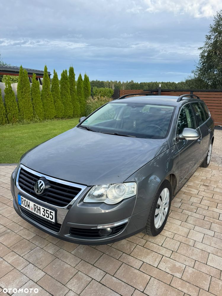 Volkswagen Passat 2.0 TDI Individual - 1