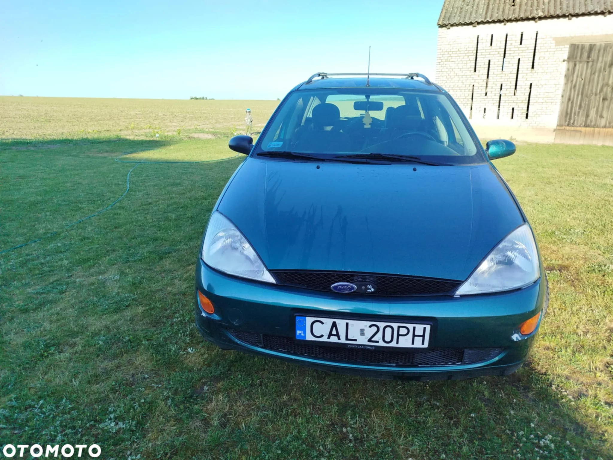 Ford Focus 1.6 16V Ambiente - 2