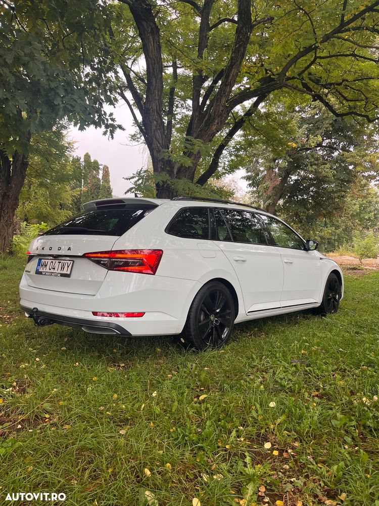 Skoda Superb 2.0 TDI DSG SportLine - 9