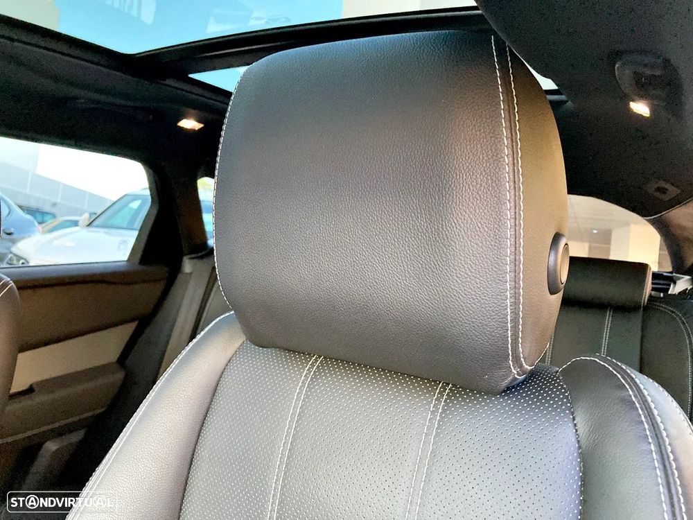 Land Rover Range Rover Velar 2.0 P400e AWD R-Dynamic SE - 24