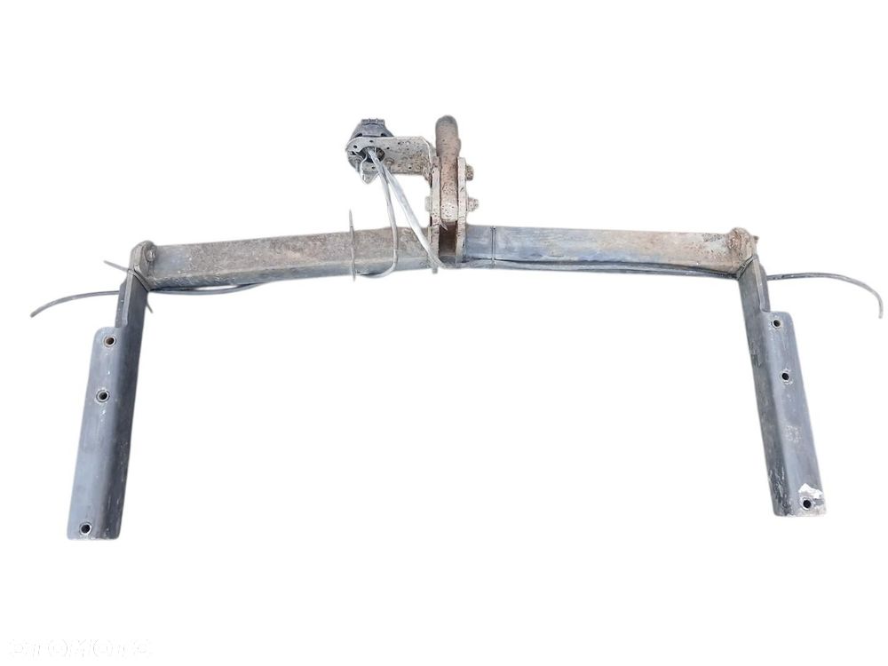 HAK HOLOWNICZY AUDI A6 C5 SEDAN - 2