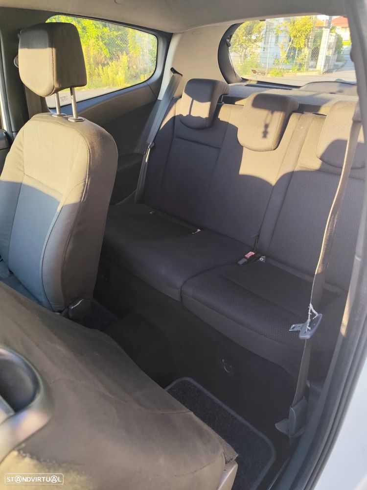 Renault Clio - 6