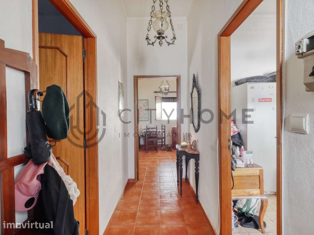 Prédio com 2 apartamentos T2 e T3 em Quarteira a 10 minutos da praia - Grande imagem: 4/34