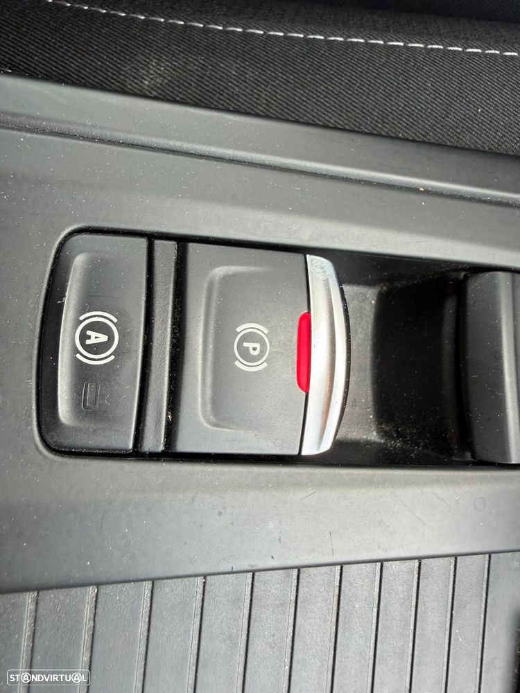 Renault Mégane 1.6 Plug-In Limited - 22