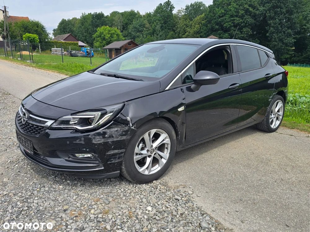 Opel Astra 1.4 Turbo Innovation - 9
