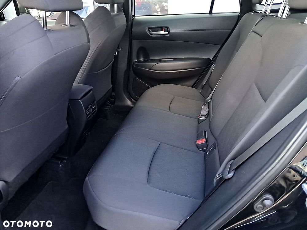 Toyota Corolla Cross 2.0 Hybrid Comfort - 14
