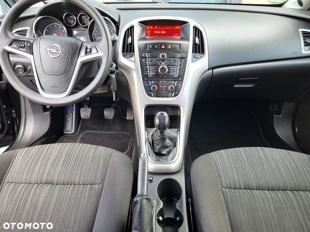 Opel Astra - 17