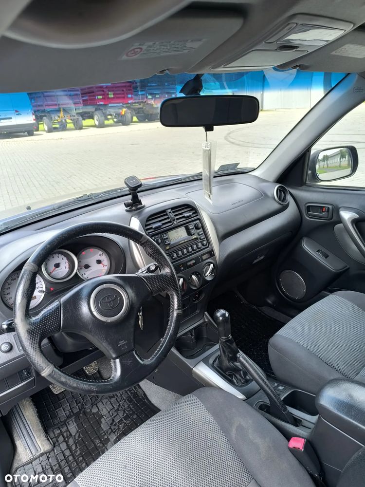 Toyota RAV4 1.8 VVT-i Luna 2WD - 27