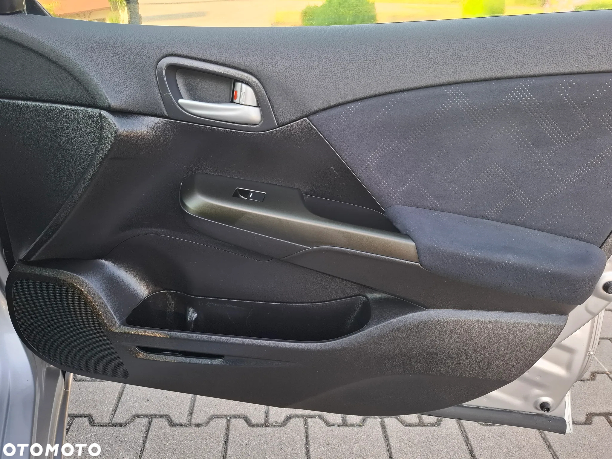 Honda Civic 1.6 i-DTEC Executive Navi - 22